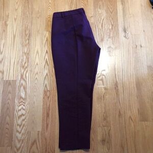 Elle capris. Size 8